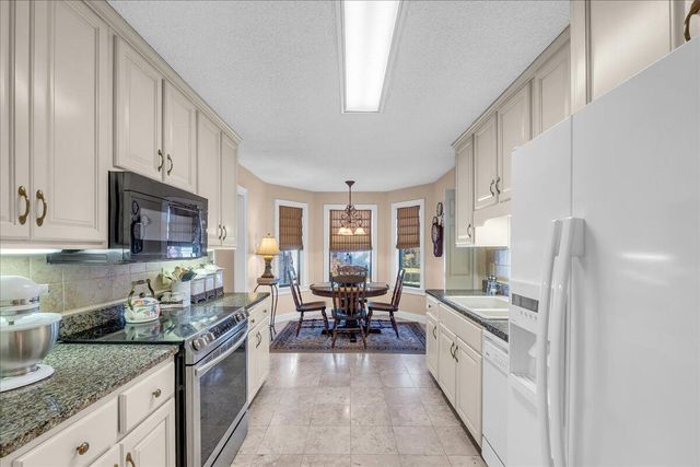 826 Oak Lawn Drive, Jasper, TN 37347