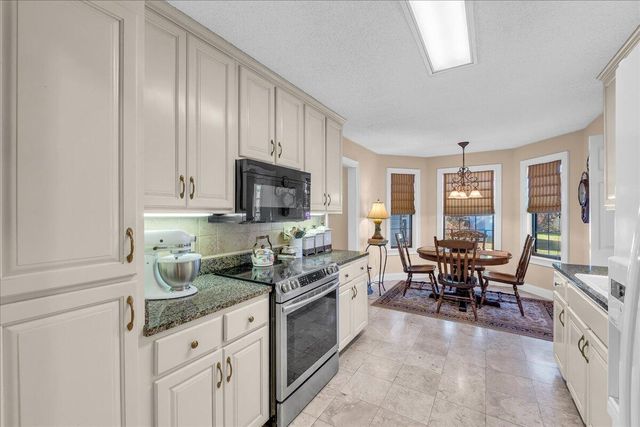 826 Oak Lawn Drive, Jasper, TN 37347