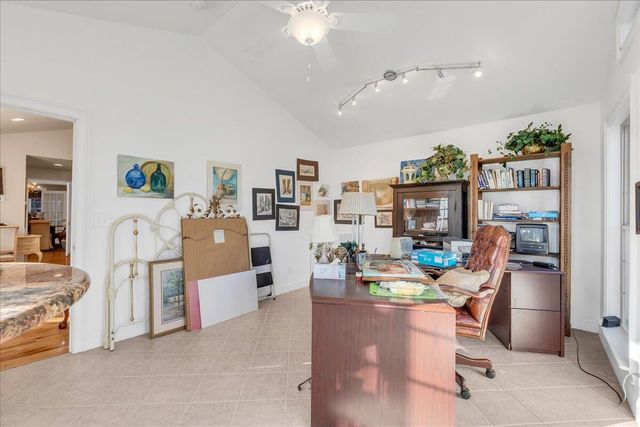 826 Oak Lawn Drive, Jasper, TN 37347