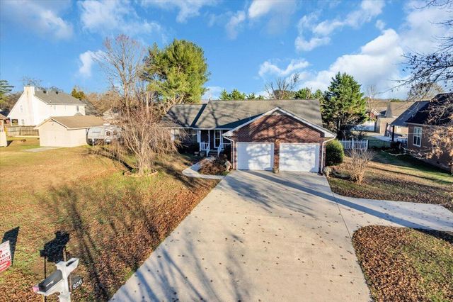 826 Oak Lawn Drive, Jasper, TN 37347