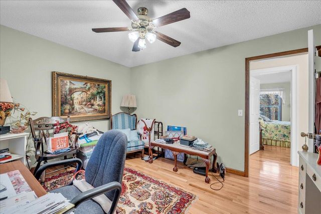 826 Oak Lawn Drive, Jasper, TN 37347