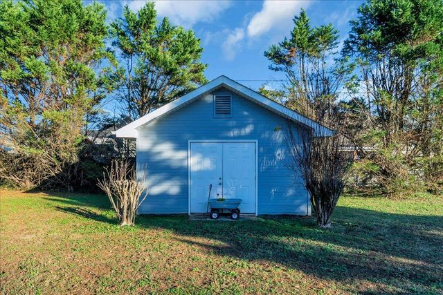 826 Oak Lawn Drive, Jasper, TN 37347