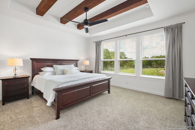 542 Private Road 3702, San Antonio, TX 78253