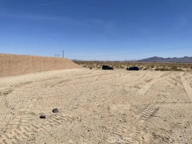 39557 Mountain View Rd., Yermo, CA 92398