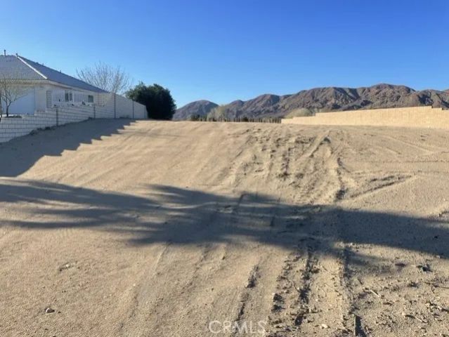 39557 Mountain View Rd., Yermo, CA 92398