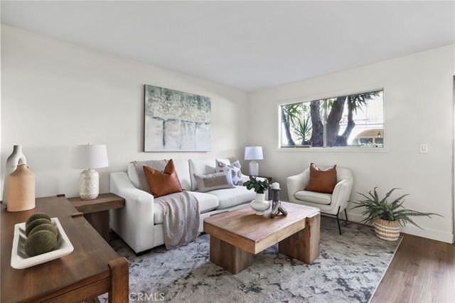 3058 Club House Road, Costa Mesa, CA 92626