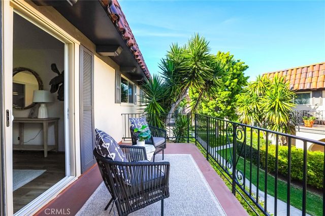 3058 Club House Road, Costa Mesa, CA 92626