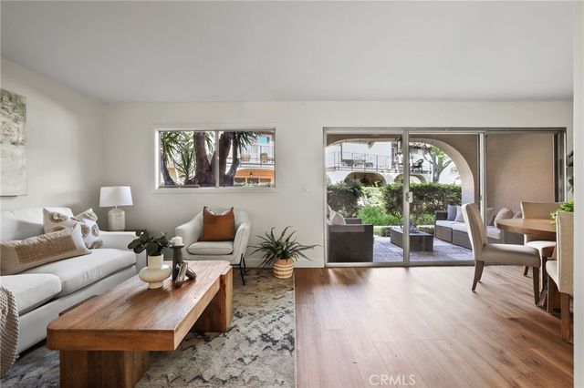 3058 Club House Road, Costa Mesa, CA 92626