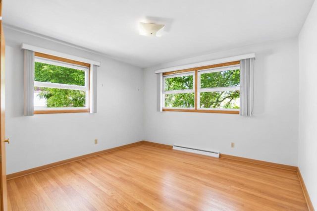 6 Barron Court, Madison, WI 53705