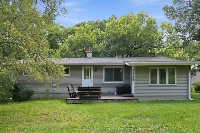 6 Barron Court, Madison, WI 53705