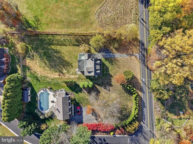 2818 MILL CREEK RD, Wilmington, DE 19808