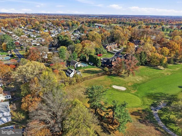 2818 MILL CREEK RD, Wilmington, DE 19808