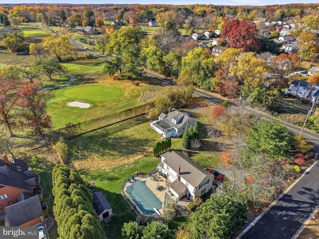 2818 MILL CREEK RD, Wilmington, DE 19808