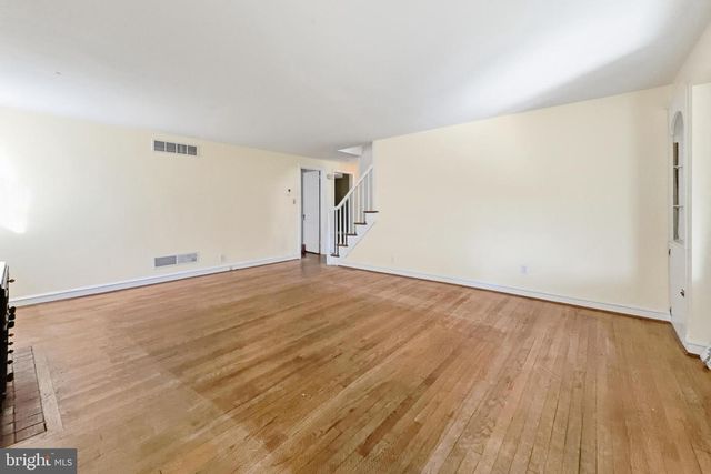 2818 MILL CREEK RD, Wilmington, DE 19808