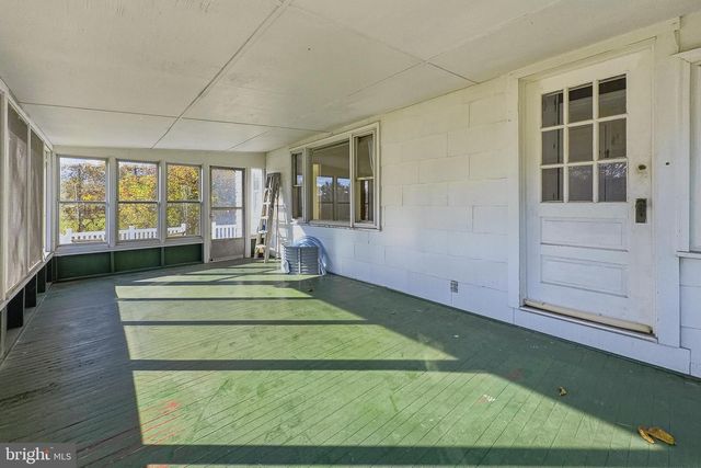 2818 MILL CREEK RD, Wilmington, DE 19808