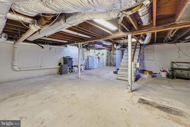 2818 MILL CREEK RD, Wilmington, DE 19808