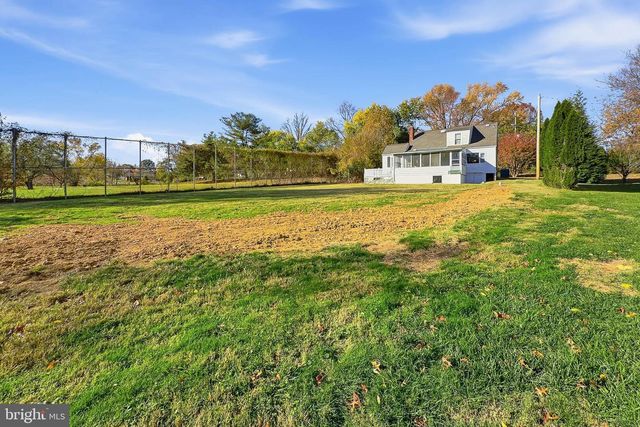 2818 MILL CREEK RD, Wilmington, DE 19808