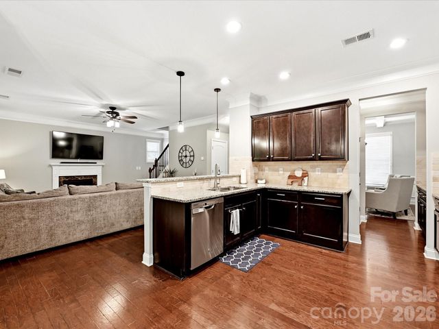 5736 Mcdowell Run Drive, Huntersville, NC 28078