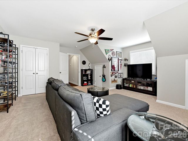 5736 Mcdowell Run Drive, Huntersville, NC 28078