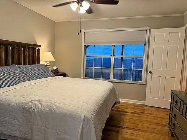 7 Lakeview Drive, Hayesville, NC 28904