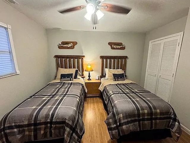 7 Lakeview Drive, Hayesville, NC 28904