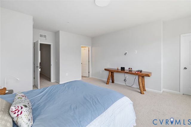 222 Brattice Dr, Midlothian, VA 23114