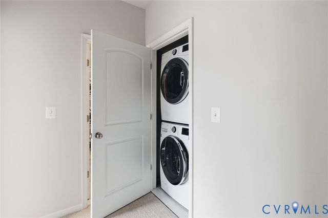 222 Brattice Dr, Midlothian, VA 23114
