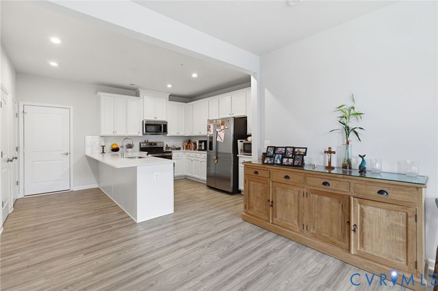 222 Brattice Dr, Midlothian, VA 23114