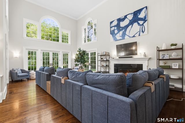 16 Ridgebrook Road, Greenwich, CT 06830
