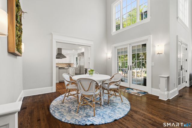 16 Ridgebrook Road, Greenwich, CT 06830