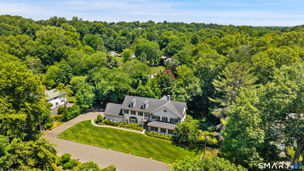 16 Ridgebrook Road, Greenwich, CT 06830