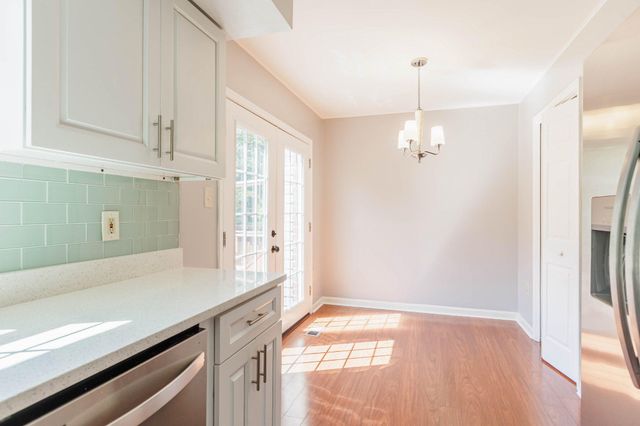 2433 DUNMORE CT, Frederick, MD 21702