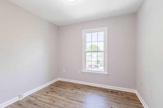 2433 DUNMORE CT, Frederick, MD 21702