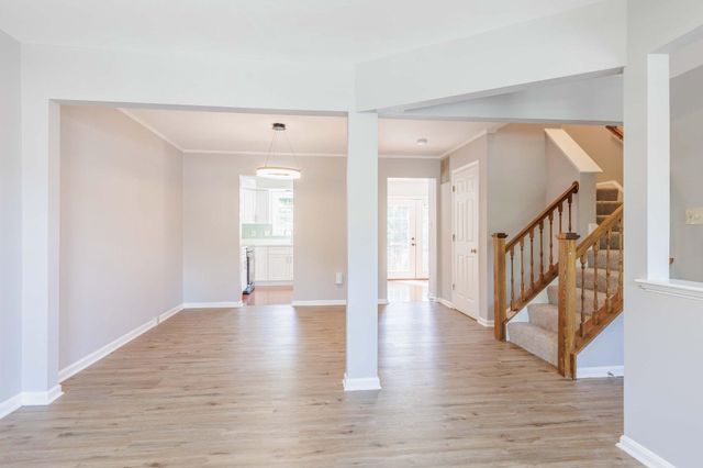 2433 DUNMORE CT, Frederick, MD 21702