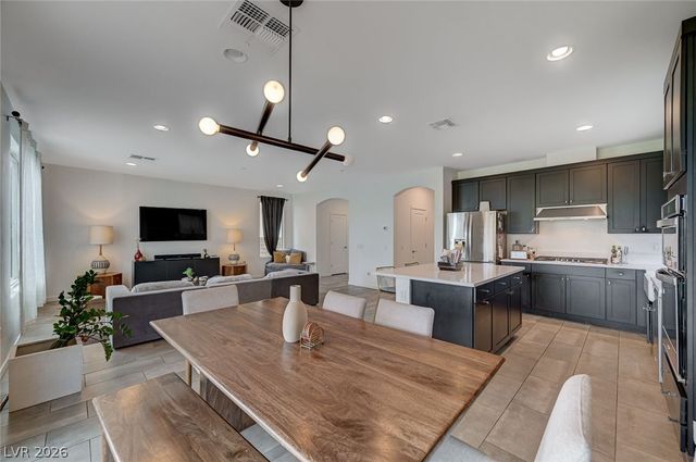 2557 Iron Crest Lane, Las Vegas, NV 89138