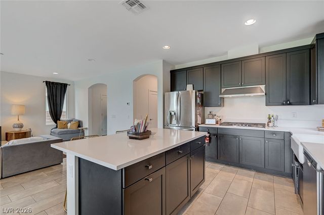 2557 Iron Crest Lane, Las Vegas, NV 89138
