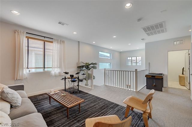 2557 Iron Crest Lane, Las Vegas, NV 89138