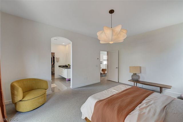 2557 Iron Crest Lane, Las Vegas, NV 89138