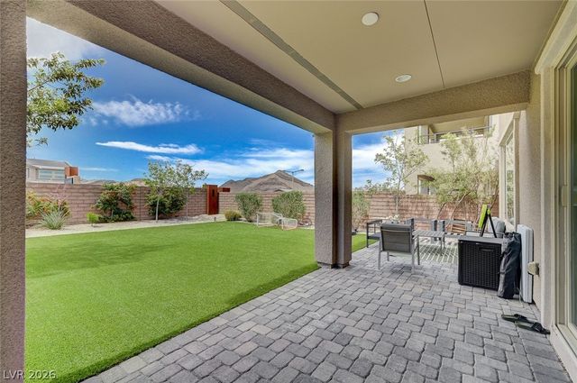 2557 Iron Crest Lane, Las Vegas, NV 89138