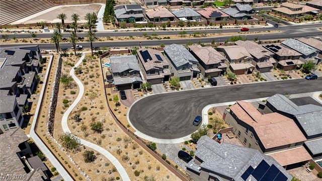 2557 Iron Crest Lane, Las Vegas, NV 89138