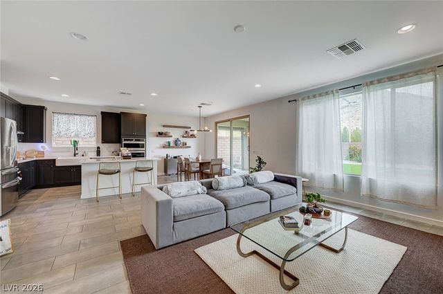 2557 Iron Crest Lane, Las Vegas, NV 89138