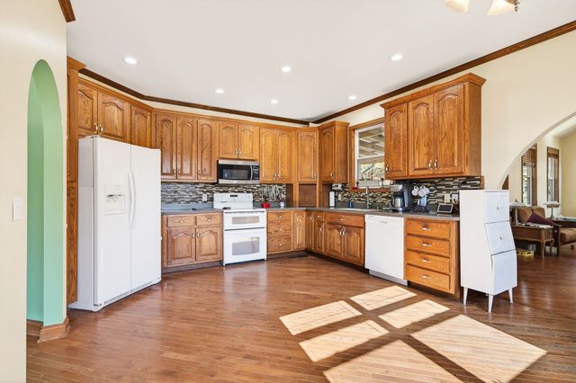 2144 Street Place Loop, Monterey, TN 38574