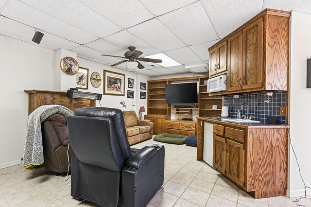 2144 Street Place Loop, Monterey, TN 38574