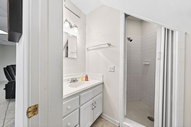 2144 Street Place Loop, Monterey, TN 38574