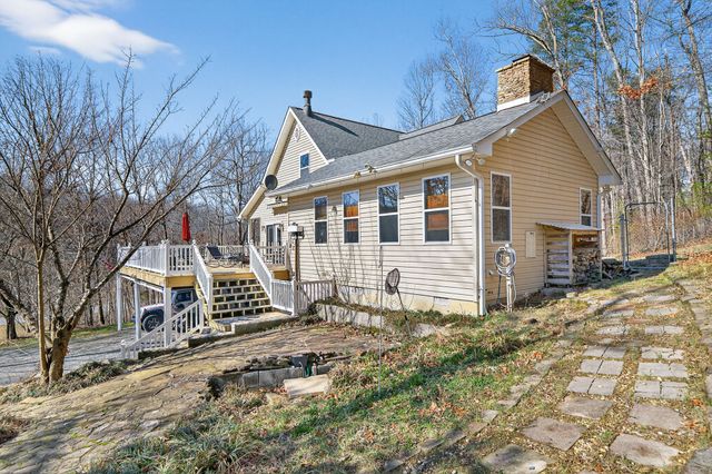 2144 Street Place Loop, Monterey, TN 38574