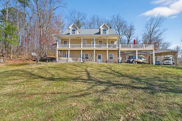 2144 Street Place Loop, Monterey, TN 38574