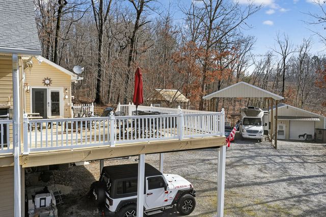 2144 Street Place Loop, Monterey, TN 38574