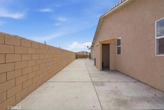 1160 Madrona, Barstow, CA 92311