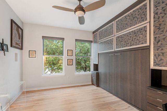 2323 N Houston Street 204, Dallas, TX 75219