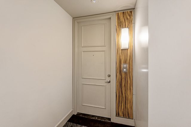 2323 N Houston Street 204, Dallas, TX 75219